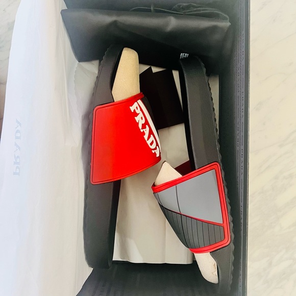 NWT Prada Linea Rossa Slide Sandals 11 US - Picture 11 of 14